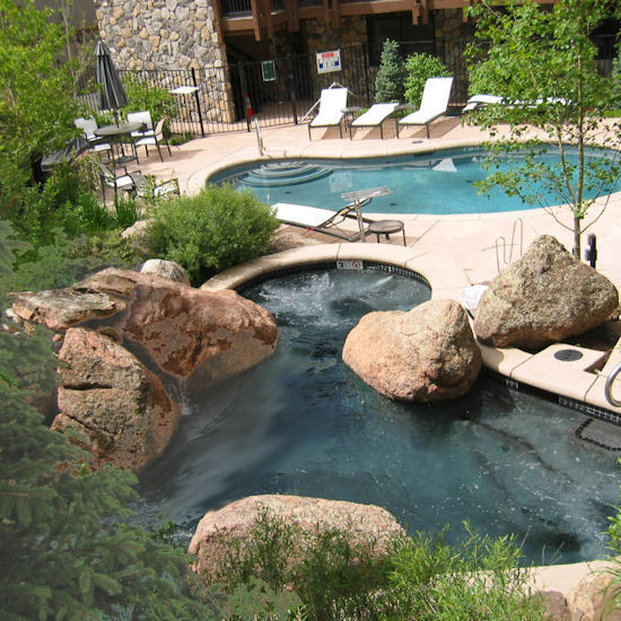 Lift One Condominiums - Aspen, CO