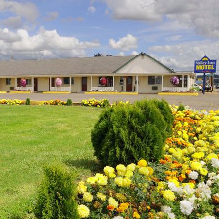 Valley Inn Lebanon - Lebanon, OR