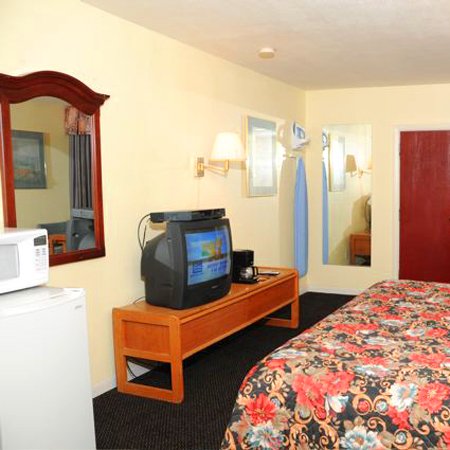 Valley Inn Lebanon - Lebanon, OR