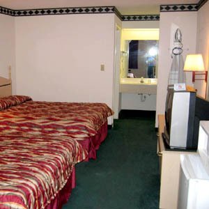 Regency Inn & Suites San Antonio - San Antonio, TX