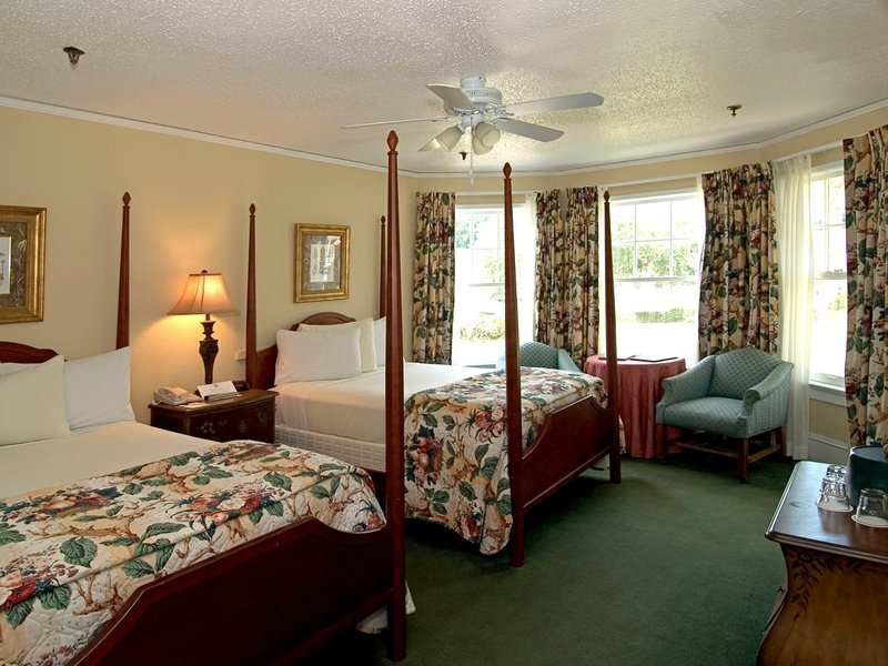 Lakeside Inn - Mount Dora, FL