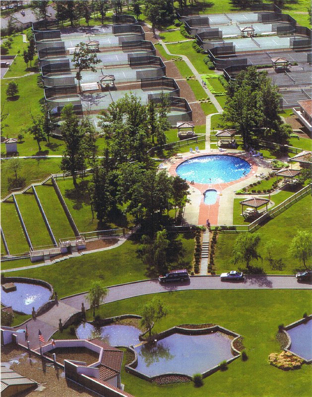 Country Club Hotel & Spa - Lake Ozark, MO