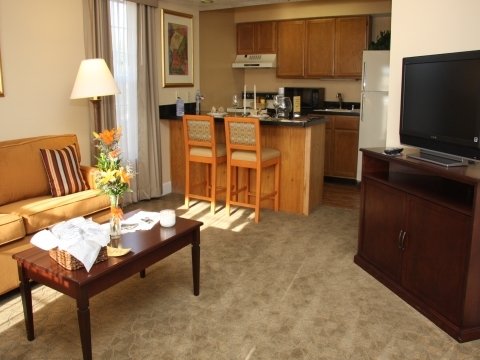 Chase Suite Hotels - Brea, CA
