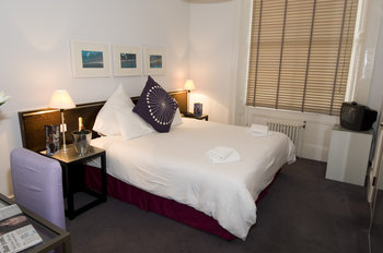 Kensington Rooms - Room