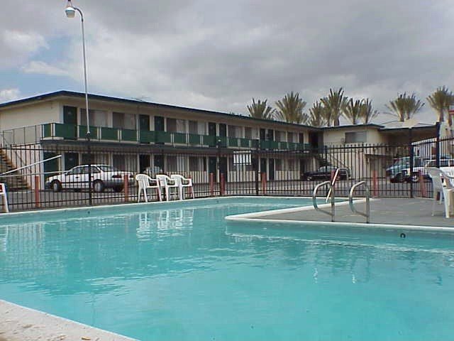 Little Boy Blue Motel - Anaheim, CA