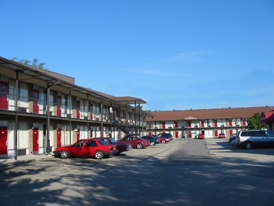 Red Carpet Inn Of Louisville