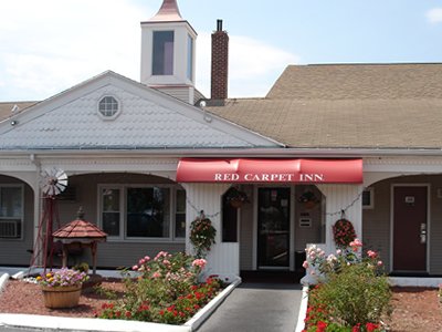 Red Carpet Inn - West Springfield, MA