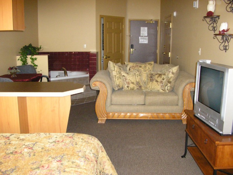 Palmyra Inn Llc - Palmyra, NY