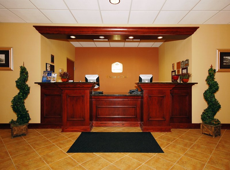 BEST WESTERN PLUS Victor Inn & Suites - Victor, NY