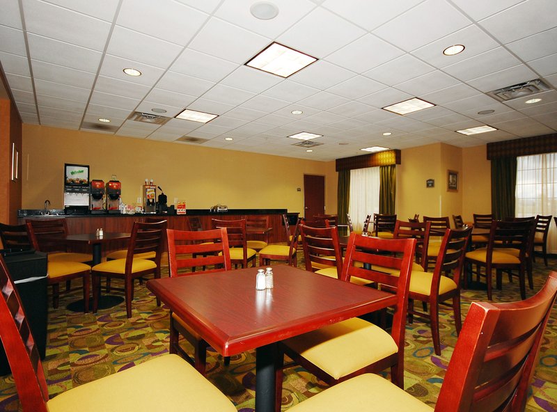 BEST WESTERN PLUS Victor Inn & Suites - Victor, NY