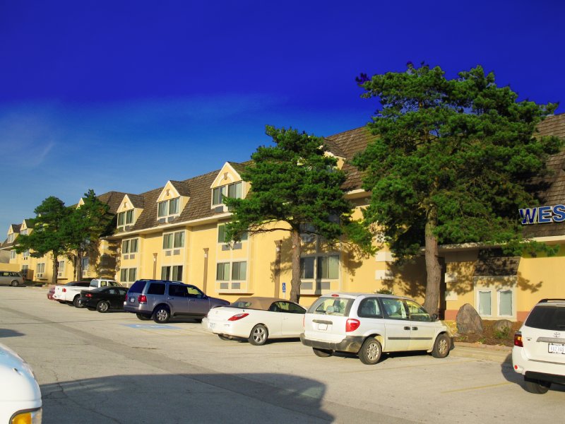 Valley West Inn - West Des Moines, IA