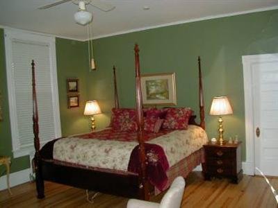 Walnut Lane Bed and Breakfast - Lyman, SC