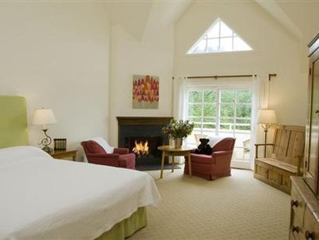 Seal Cove Inn - Moss Beach, CA