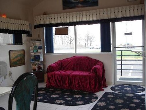 Tides Motor Inn - Locust Valley, NY
