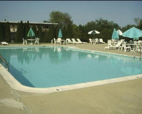 Tides Motor Inn - Locust Valley, NY