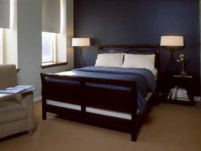 Inn At 2920