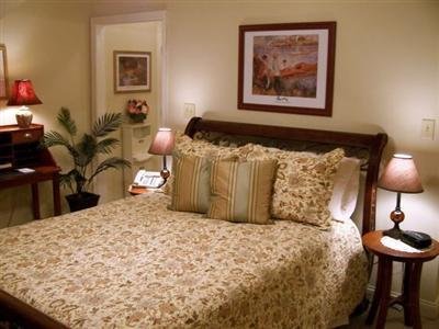 Lyndon House Bed & Breakfast - Lexington, KY