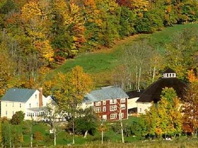 The Inn At The Round Barn Farm - Waitsfield, VT