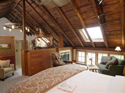 The Inn At The Round Barn Farm - Waitsfield, VT