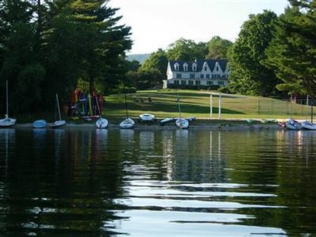 The Inn at Pleasant Lake - New London, NH
