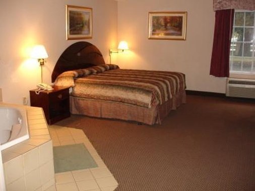 Signature Boutique Hotel - Kingstree, SC