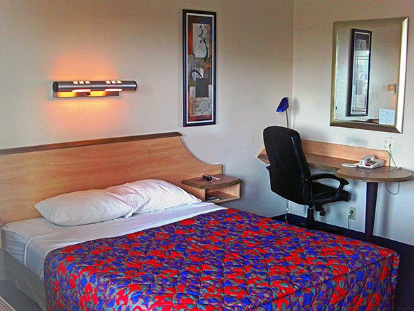 Motel 6 - Buttonwillow, CA