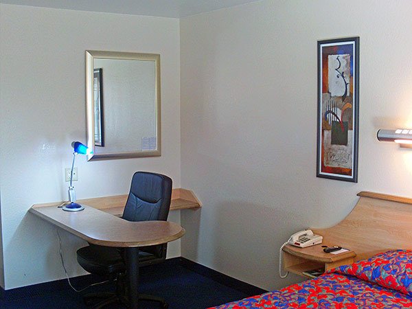 Motel 6 - Buttonwillow, CA