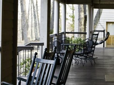 Iris Inn - Waynesboro, VA