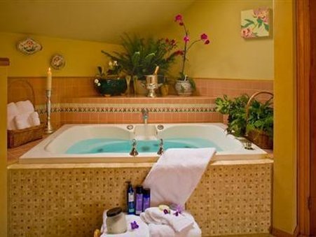 Old Thyme Inn - Half Moon Bay, CA