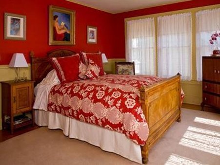 Old Thyme Inn - Half Moon Bay, CA