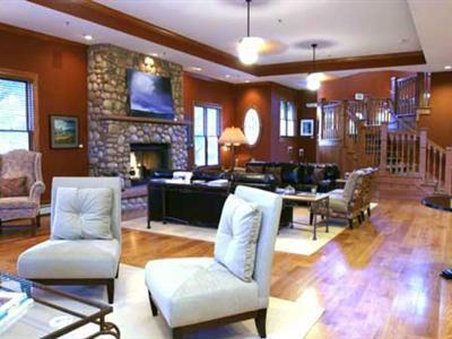 The Bradley Boulder Inn