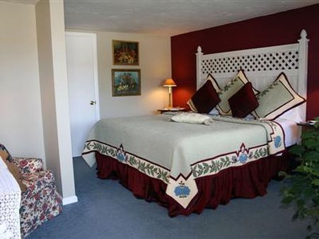 Deerhill Inn - West Dover, VT