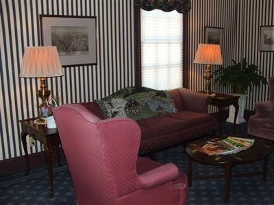 Rochester Inn - Sheboygan Falls, WI