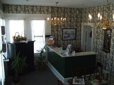 Rochester Inn - Sheboygan Falls, WI
