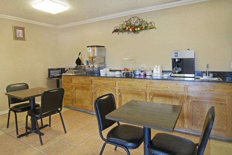 Americas Best Value Inn - Jennings, LA