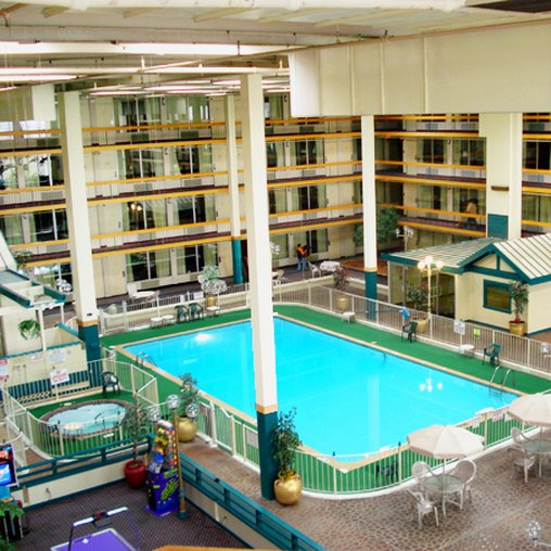 Lodge Hotel Banquets St In Bridgeton Mo 63044 Citysearch Lodge Hotel Banquets St