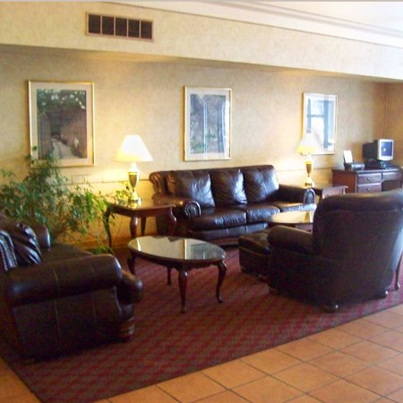 Magnuson Hotel - Marion, VA