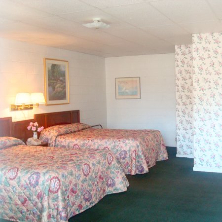 Relax Inn - Westminster, SC