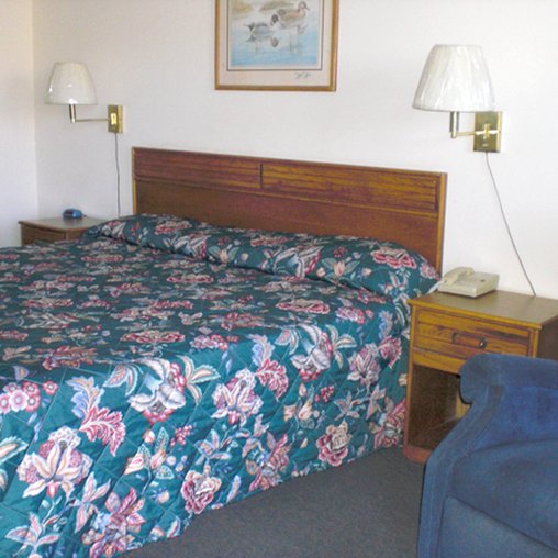 Royal Inn - Cochran, GA