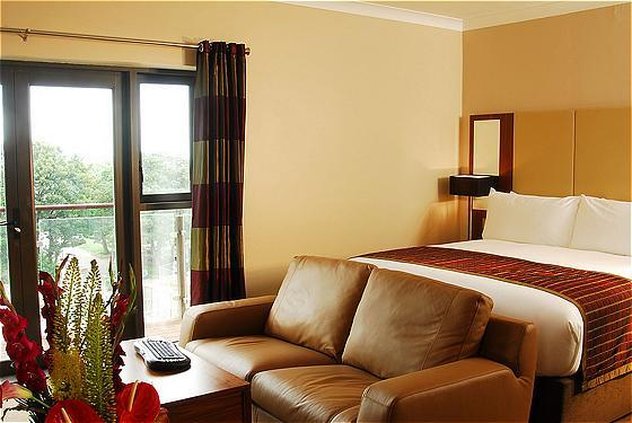 Royal Marine Hotel | Marine Road, Dublin | +353 1 230 0030