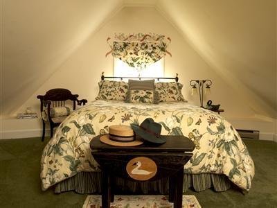 Whistling Swan Inn - Stanhope, NJ