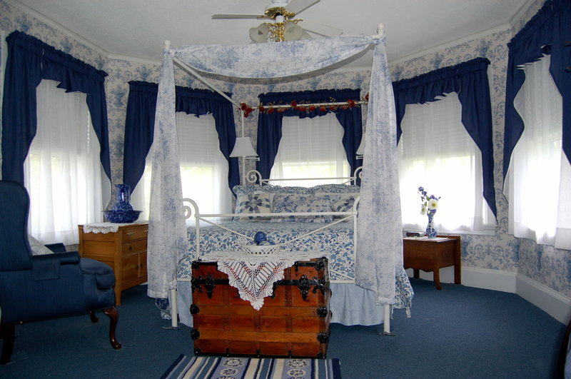 Atlantic Birches Inn - Old Orchard Beach, ME