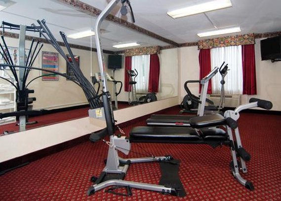 QUALITY INN - Chambersburg, PA