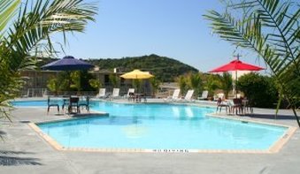 Econo Lodge - Kerrville, TX