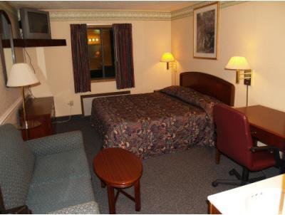 Budget Inn - Cedar Bluff, VA