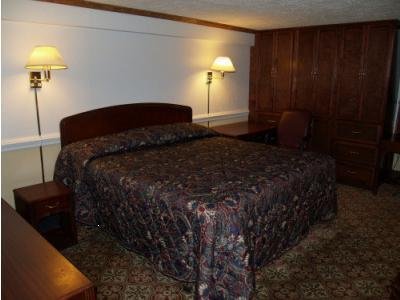 Budget Inn - Cedar Bluff, VA
