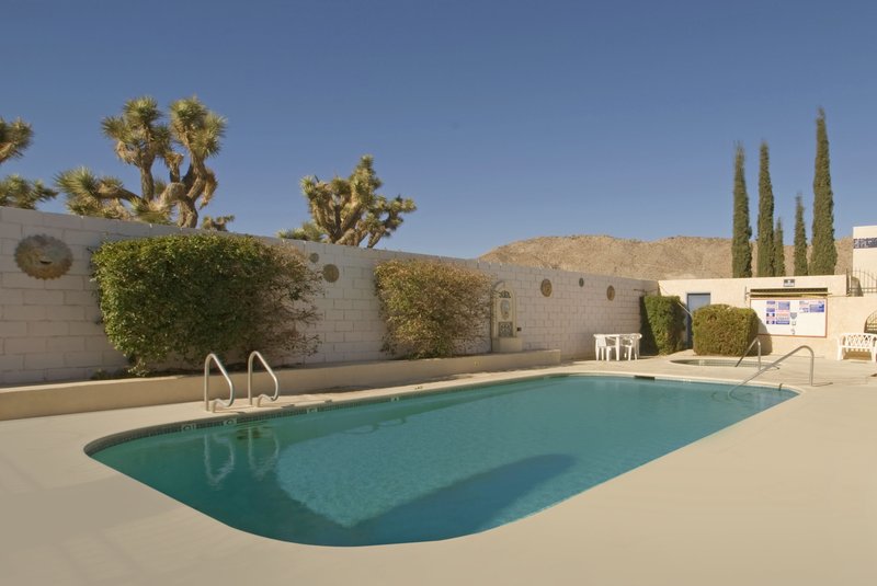 Americas Best Value Inn & Suites Yucca Valley - Yucca Valley, CA