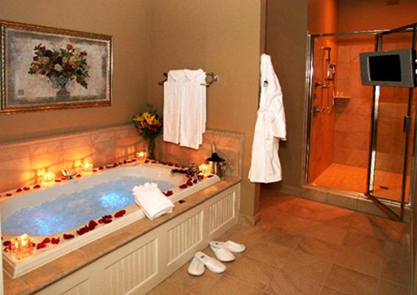 The Delafield Hotel - Delafield, WI