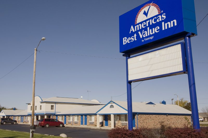 America's Best Value Inn Decatur - Decatur, IN