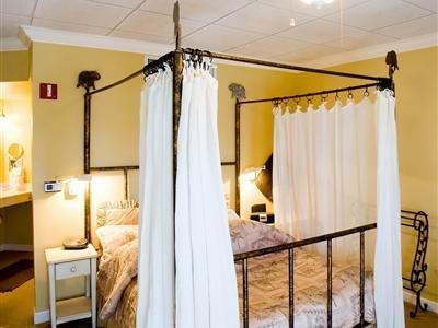 Old Town GuestHouse - Colorado Springs, CO